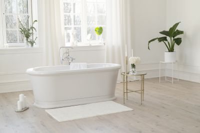 Local Bathtub Refinishing Experts